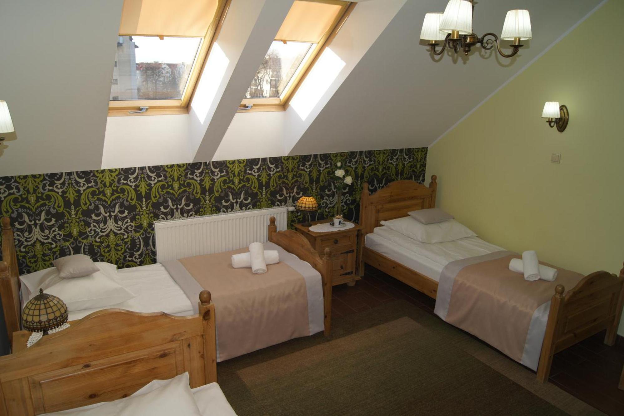 Hotel Pod Herbem -Pokoje Ozonowane Białystok Værelse billede