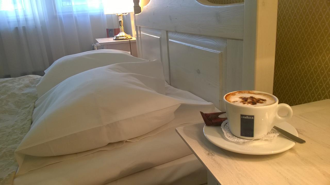 Hotel Pod Herbem -Pokoje Ozonowane Białystok Eksteriør billede